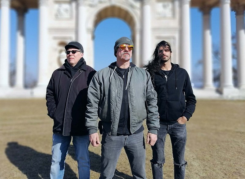 SCHIRENC plays PNGENT STENCH