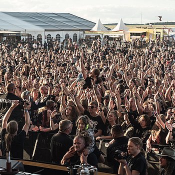 P.S:O:A Gallerie 2018 Bands & Impressionen M. Bärmann (Alive Erfurt) P.S:O:A Gallerie 2018 Bands & Impressionen M. Bärmann (Alive Erfurt)